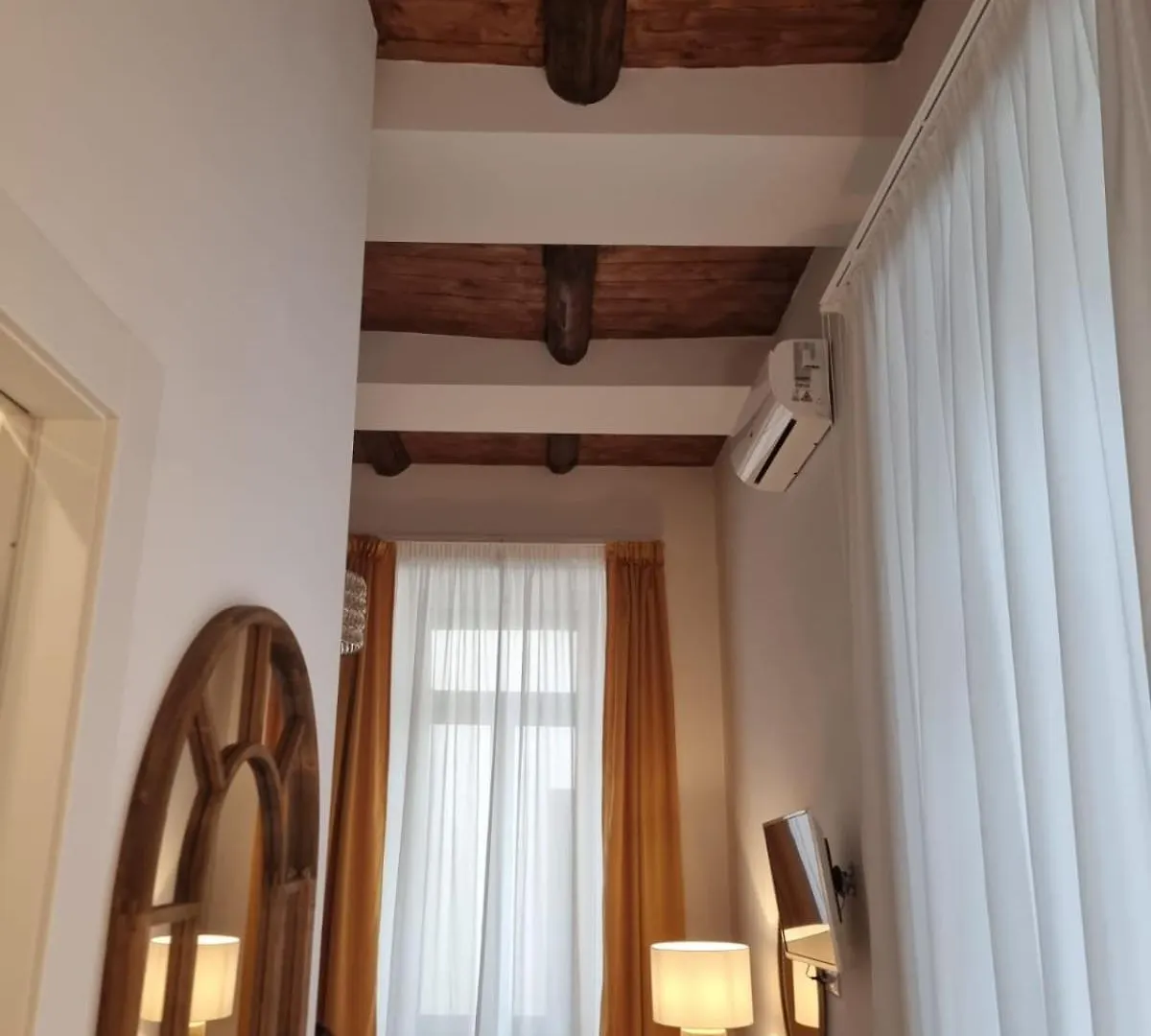Domus Sirena Hotel Napels Gasthuis